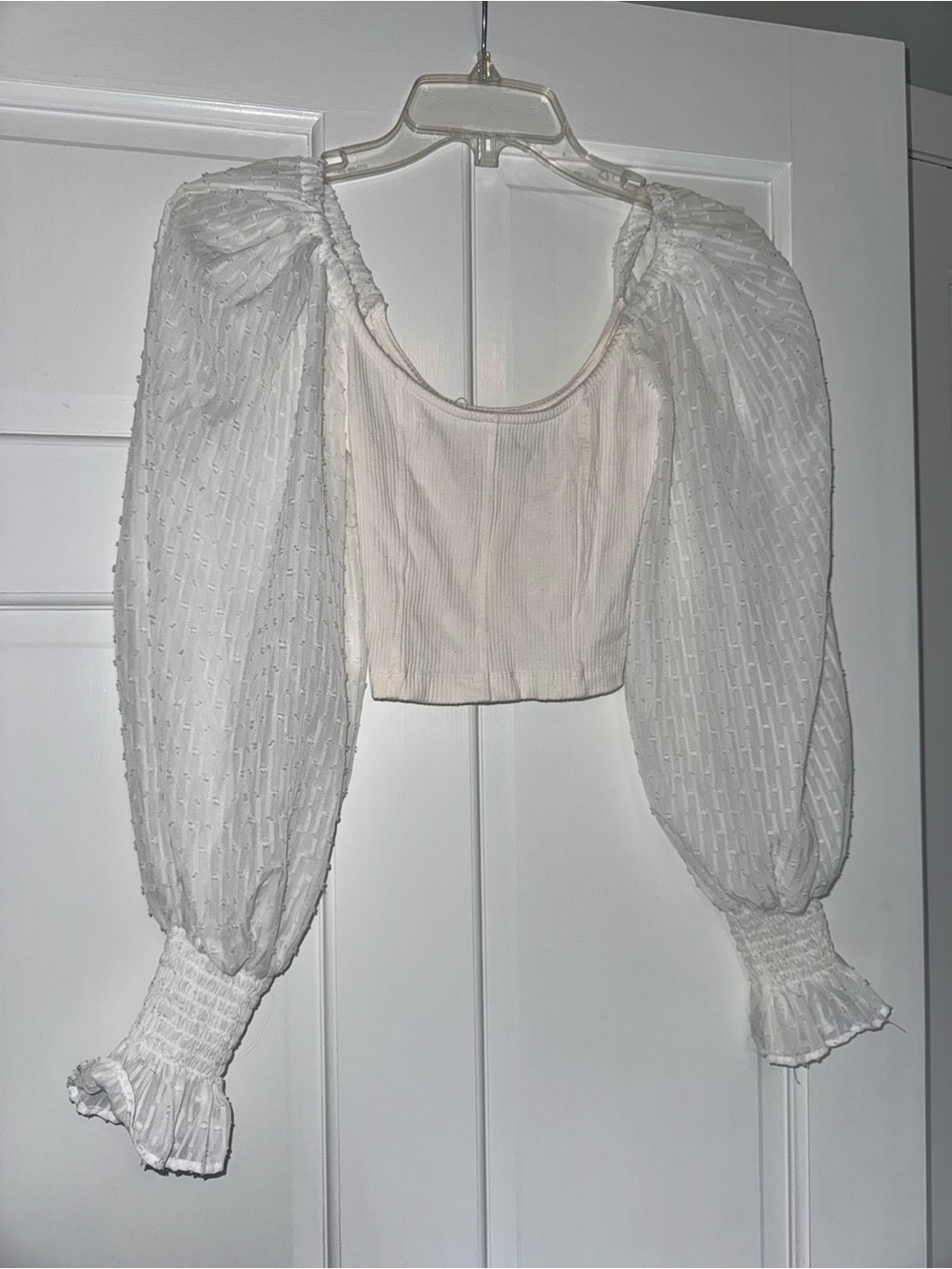 Urban Outfitters White Puff-Sleeve Ribbed Crop Top